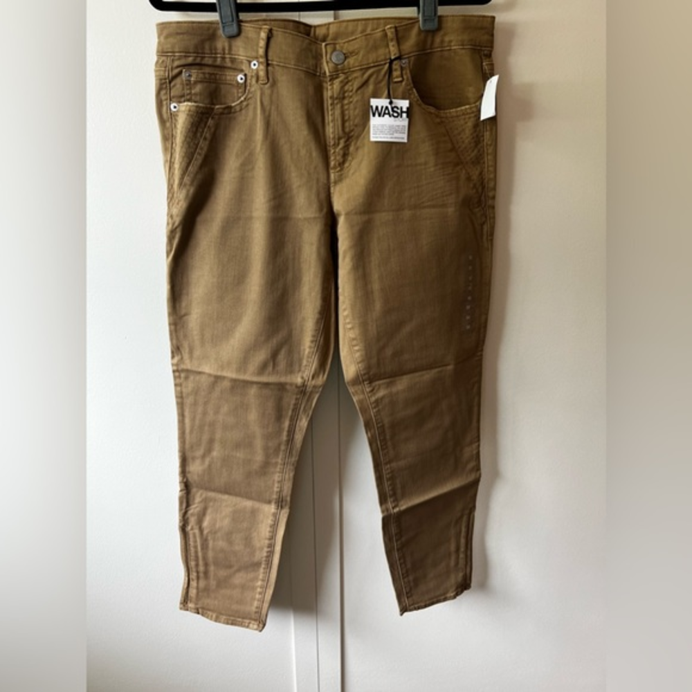 GAP NWT Women’s Always Skinny‎ Skimmer 1969 Khaki Jeans Size 32